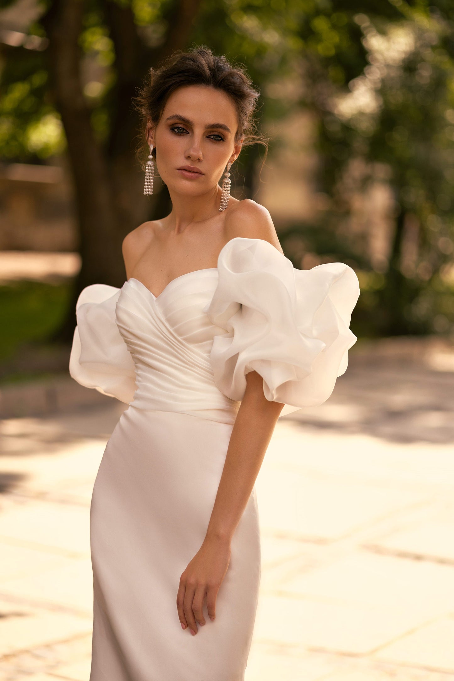 Mermaid Wedding Gown - Chic and Sophisticated