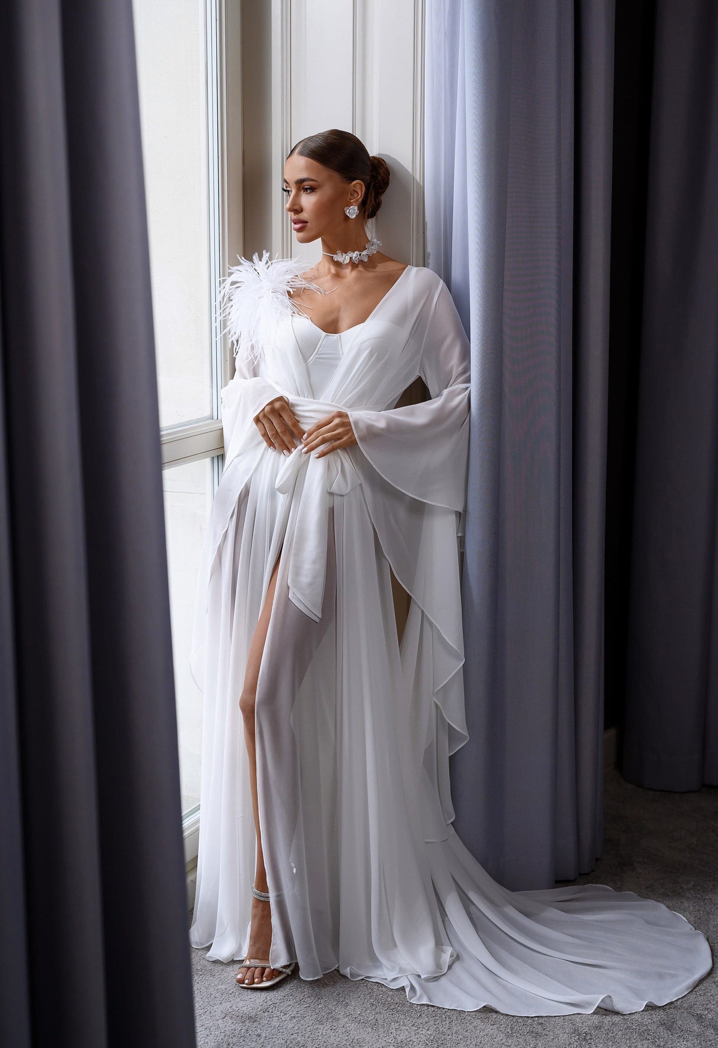 Delicate Chiffon Bridal Robe – Soft and Romantic